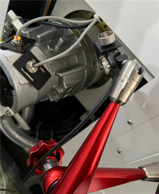 L'analitzador de vibracions KMbalancer II+ i l'equilibrador dinàmic van ajuda...